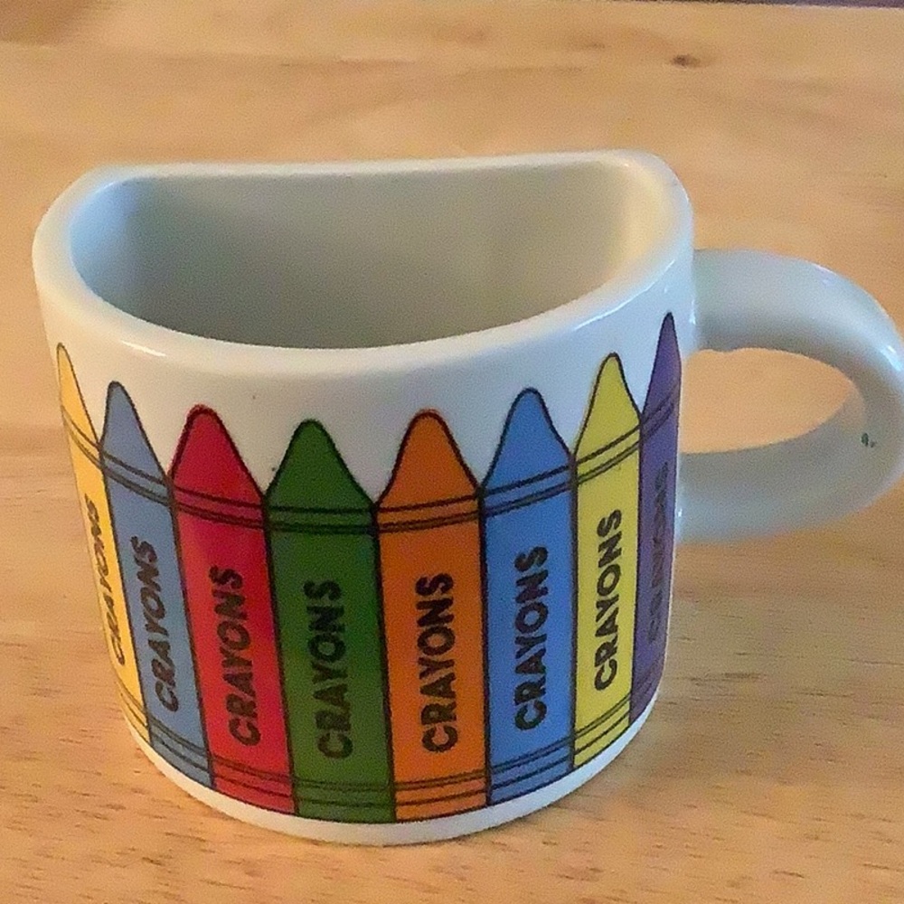 Vintage-Rare Crayon Half Cup